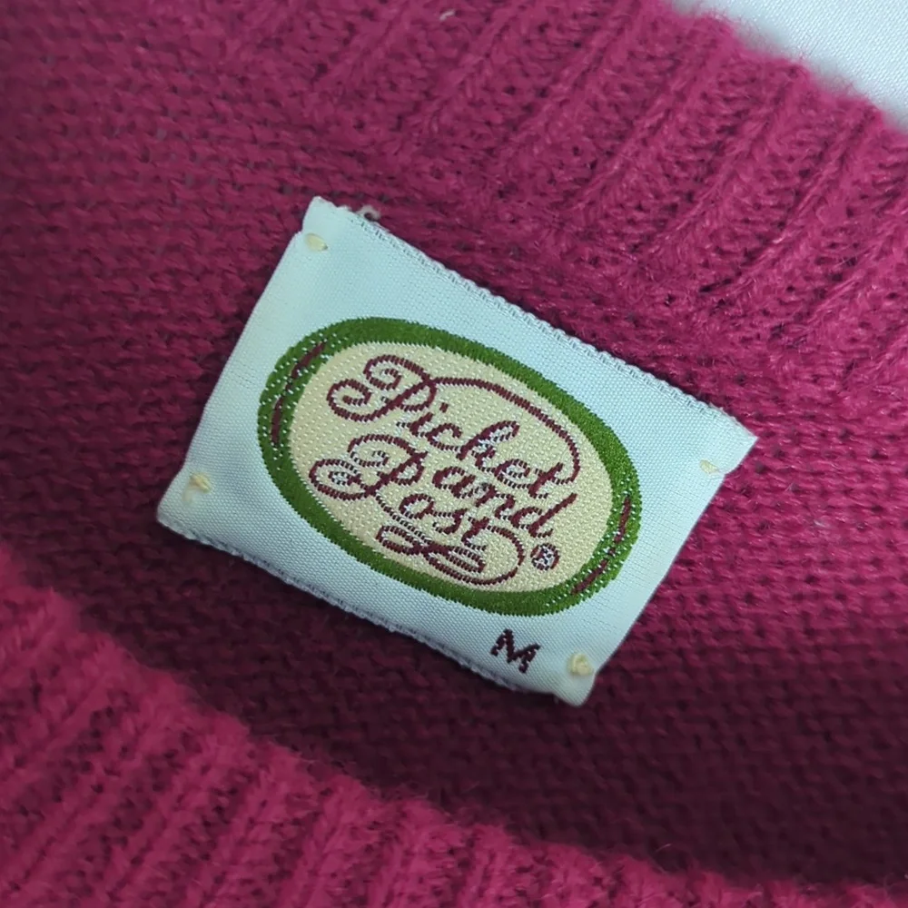 VINTAGE Women's Picket and Post Dark Pink Knit Crewneck Sweater - Picture 3 of 4